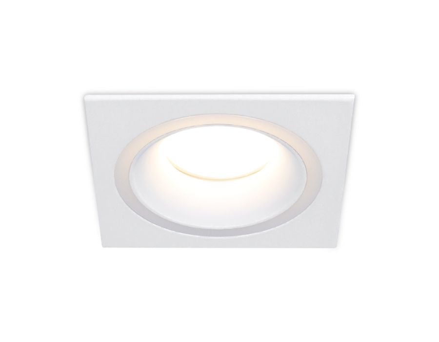 Ambrella  TN130 WH белый GU5.3 94*94*34 встраиваемый точечный светильник 