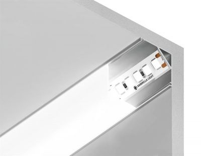 Ambrella Алюминиевый профиль угловой квадратный GP2150AL серебро/матовый рассеиватель 2000*15.7*15.7, 2 заглушки, 4 крепления в комплекте (для ленты д