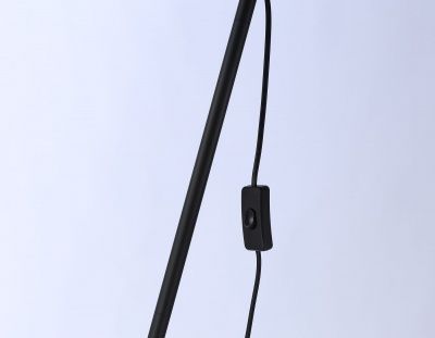 Ambrella Светильник напольный с выключателем на проводе TR97618 BK черный E27 max 40W D245*1760