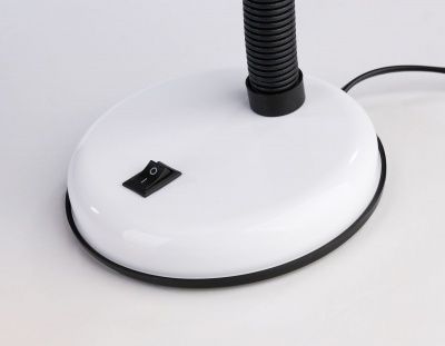 Ambrella настольный светильник с выключателем DE7701 WH белый E27 max 40W