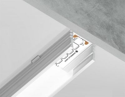 Ambrella Алюминиевый профиль накладной GP1750WH белый/матовый рассеиватель 2000*15.7*12, 2 заглушки, 4 крепления в комплекте (для ленты до 12мм)