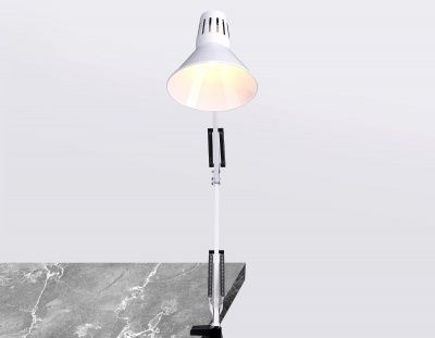 Ambrella настольный светильник с выключателем DE7719 WH белый E27 max 40W