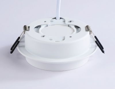 Ambrella Светильник встраиваемый TN5225 WH белый GX53 D110*35