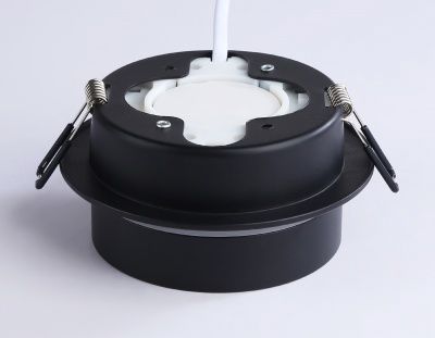 Ambrella Светильник встраиваемый TN5213 BK черный GX53 D110*58