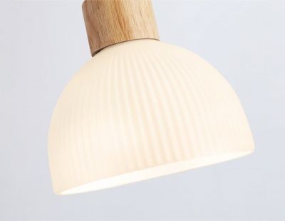 Ambrella TR83133 LW/FR Подвесной светильник со сменной лампой светлое дерево/белый матовый E27 max 40W D180*1040
